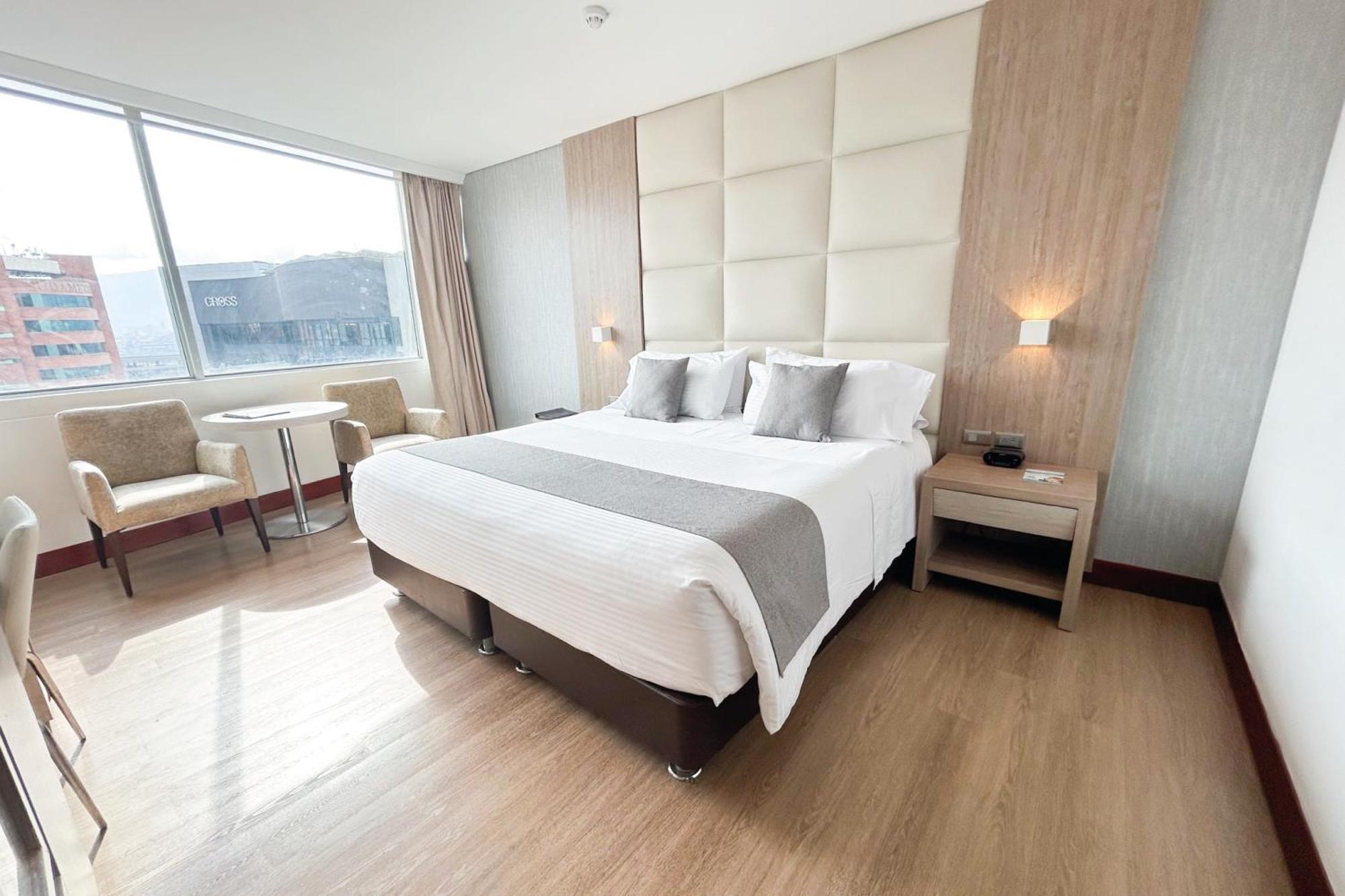 Hotel San Fernando Plaza Medellín Esterno foto